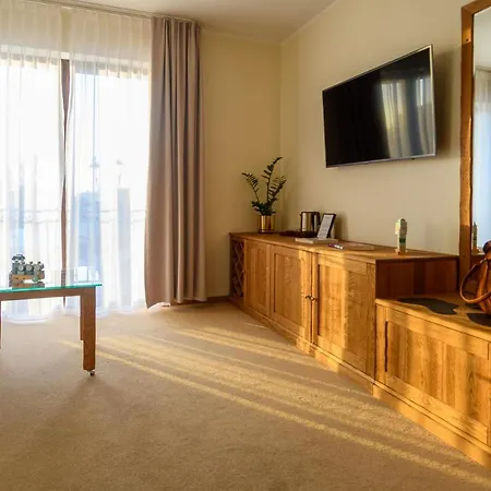 Szlak Bursztynowy ヤロスワビエツ