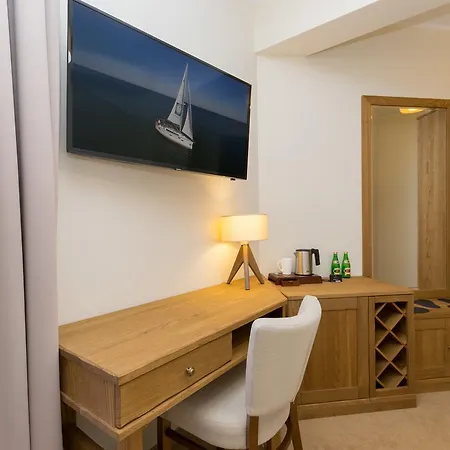 Szlak Bursztynowy ホテル 4*